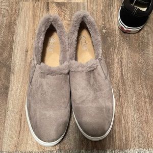 Light Gray, size 12.